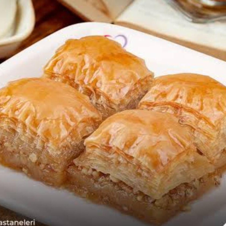 Cevizli Tereyağlı Baklava (500 gr)