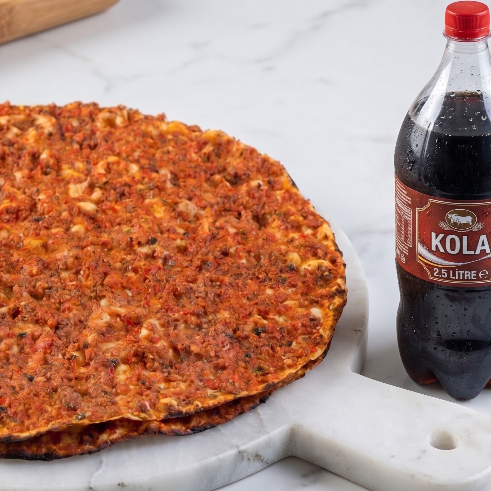 Lahmacun (5 Adet) + Ayran (1 lt)