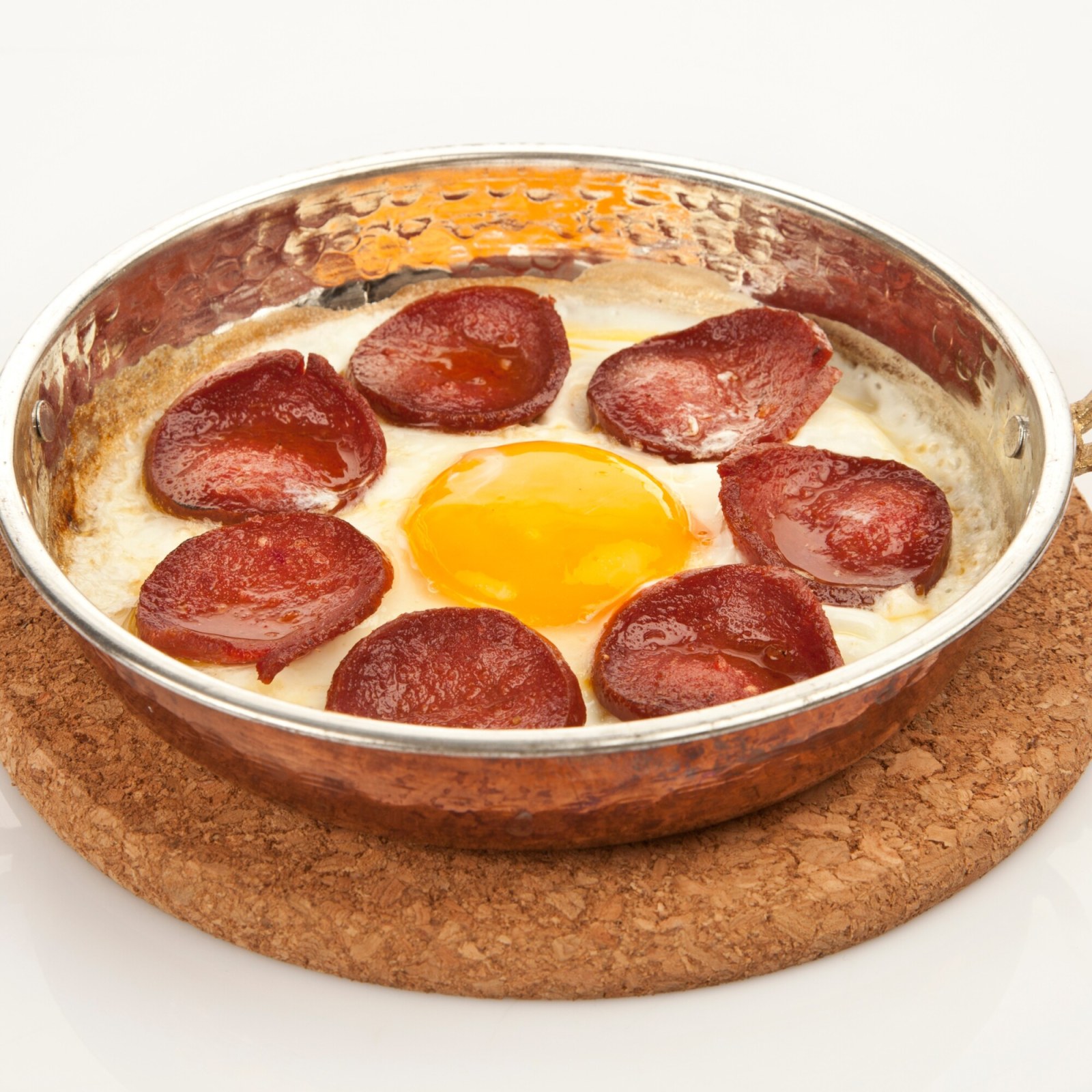 Sucuklu Yumurta