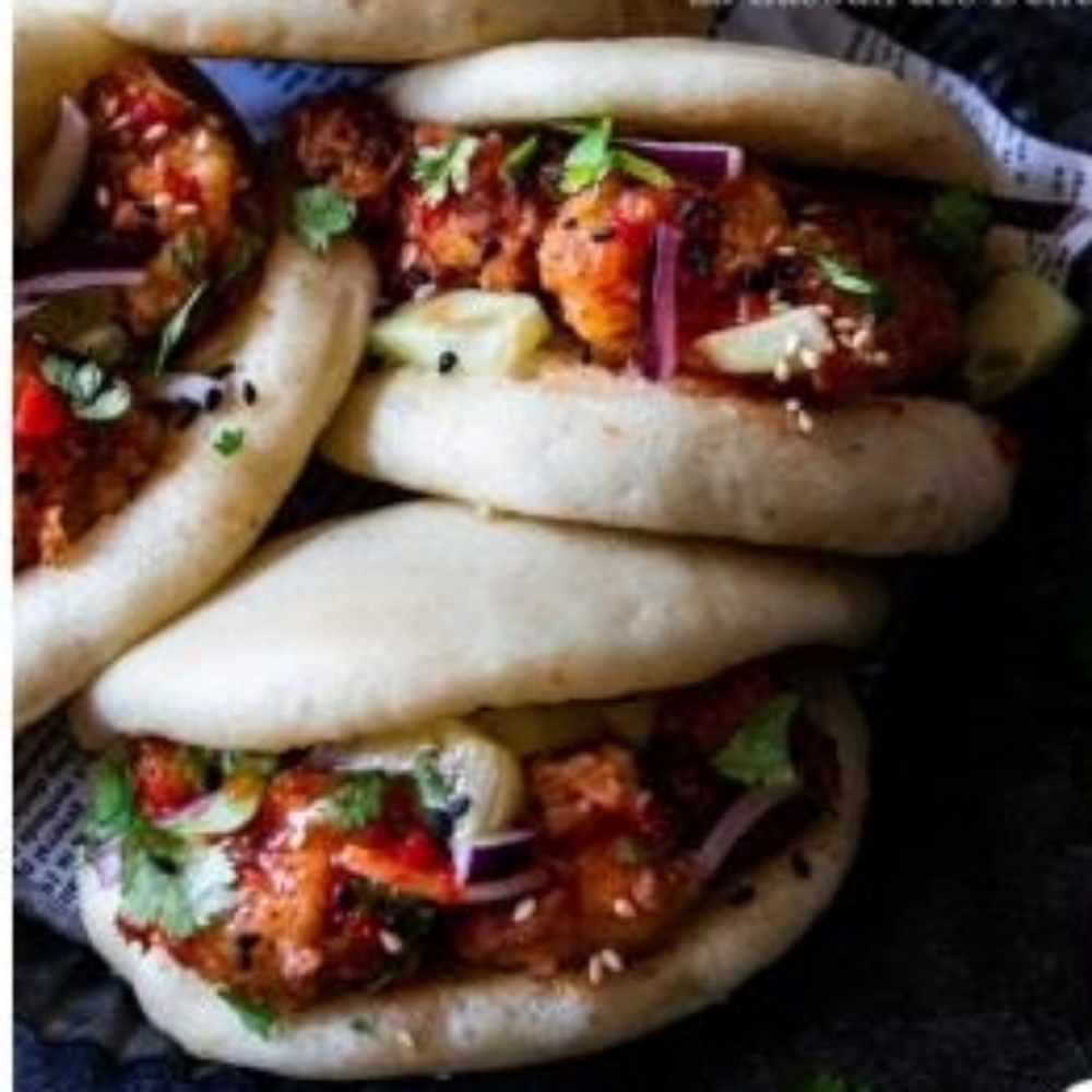 Tatlı Ekşi Soslu Chicken Bao