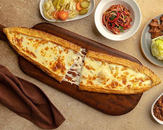 Kaşarlı Pide