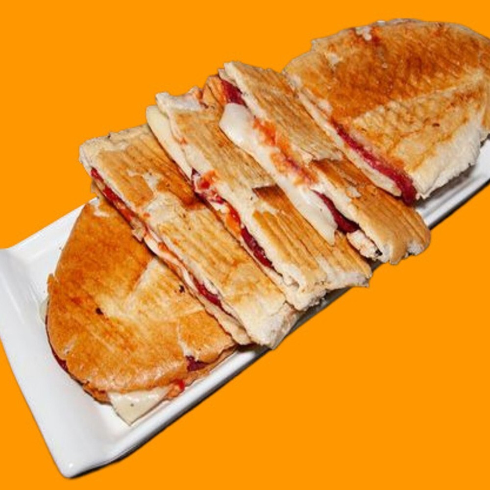 Bol Kaşarlı Tam Ekmek Tost