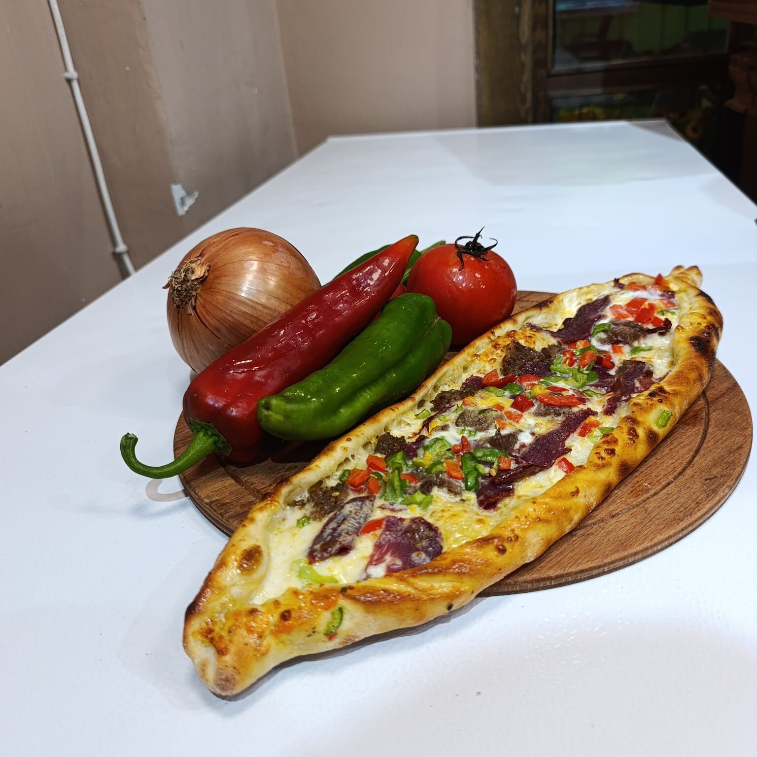 Pastırmalı Pide
