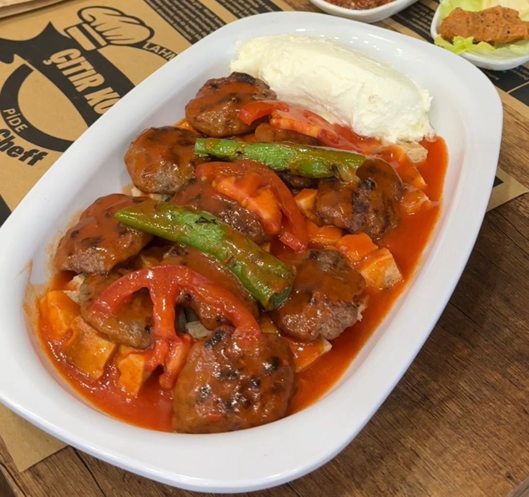 PİDELİ KÖFTE