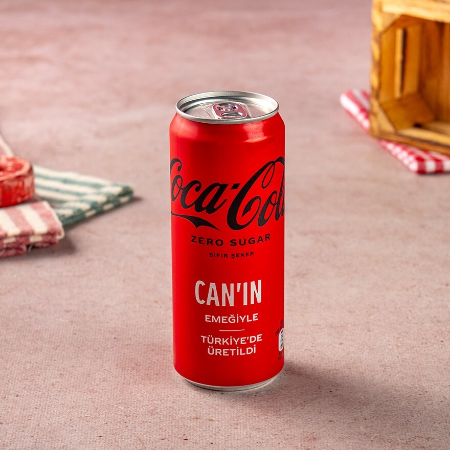 Coca-Cola Kutu 250 ml.)
