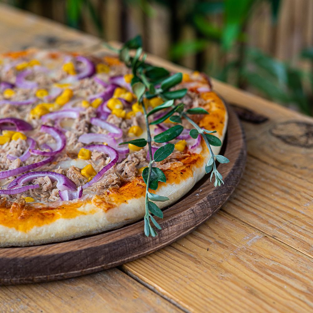 Deluxe Ton Balıklı Pizza (Orta)