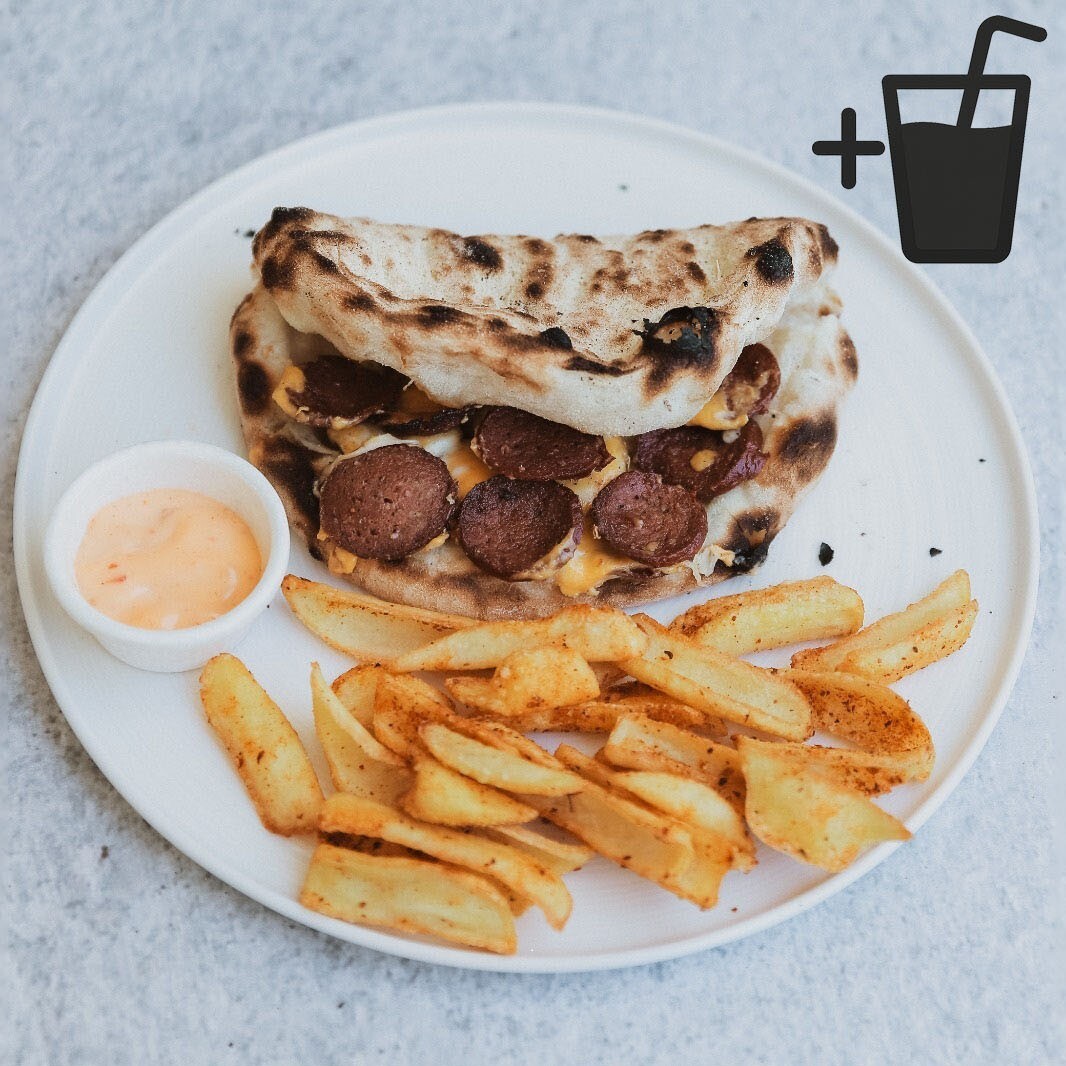 Sucuk Sarnie Menü