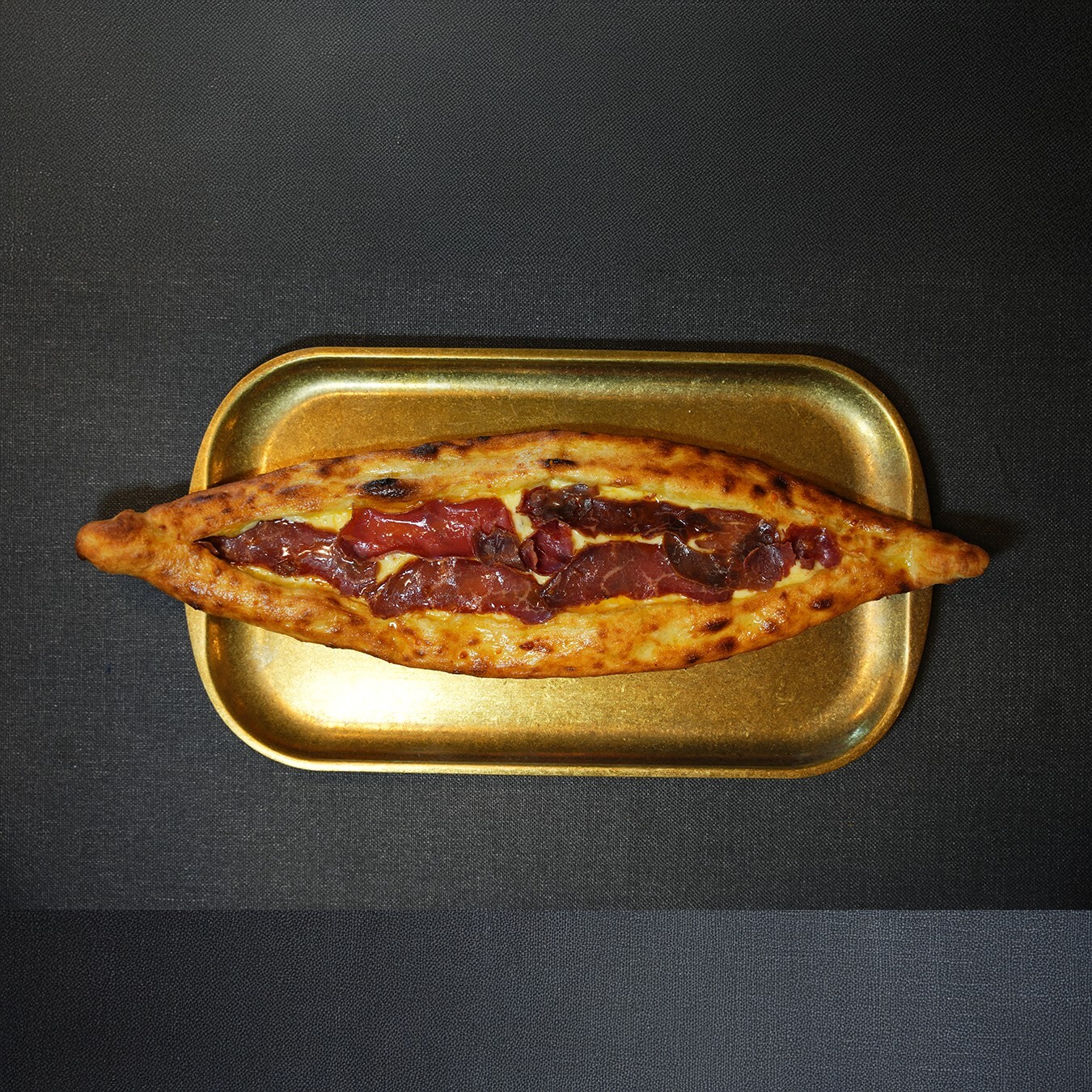 Pastırmalı Kaşarlı Pide