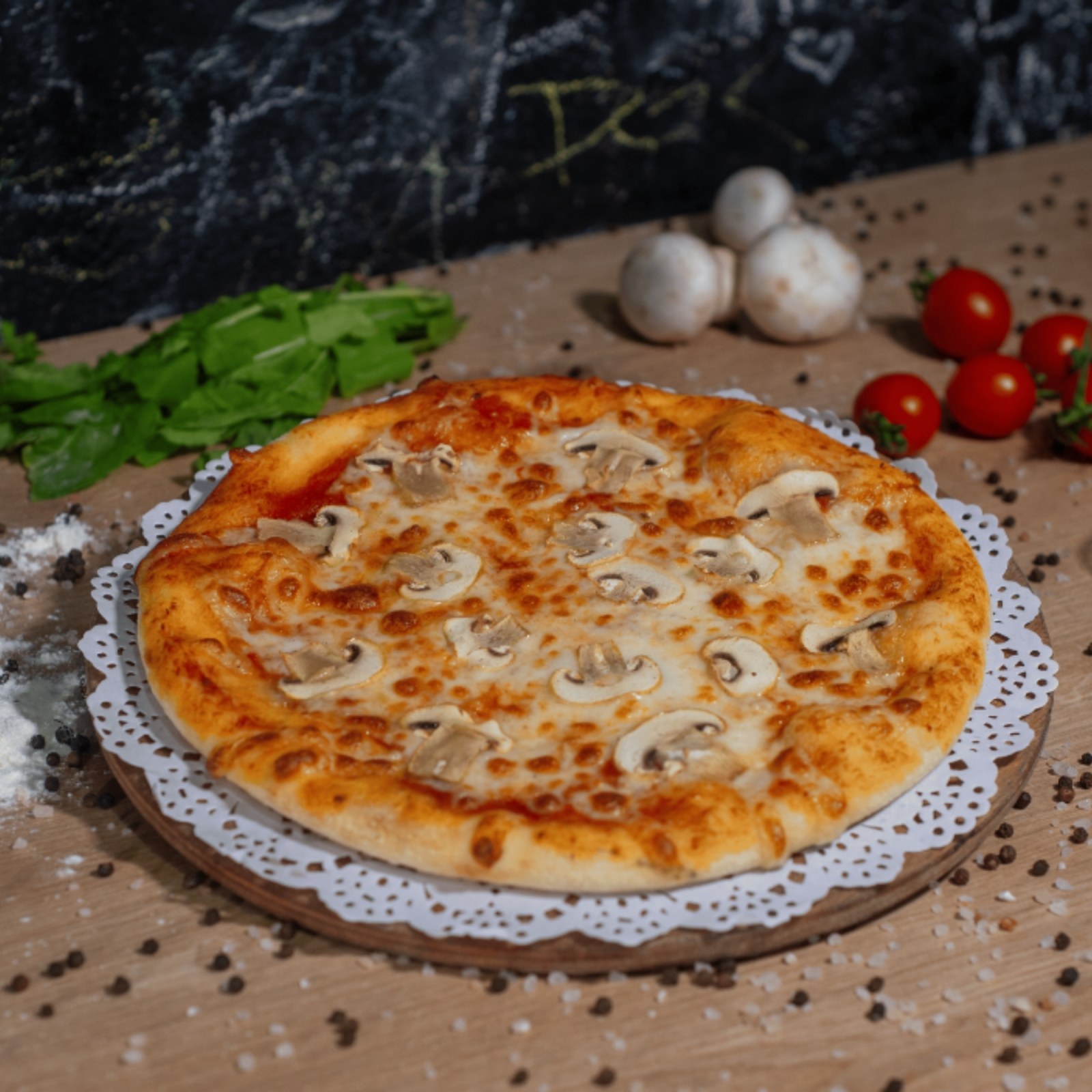 Mantarlı Pizza (Büyük)