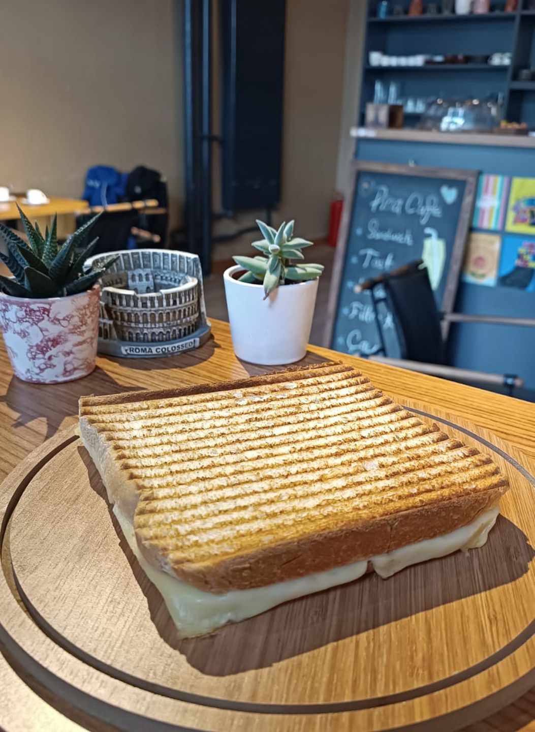 Jumbo Kaşarlı Kare Tost