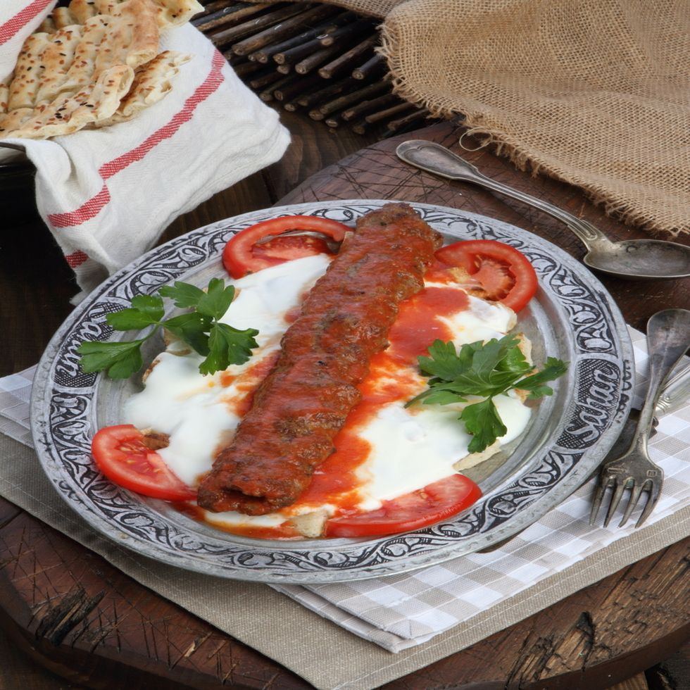 Yoğurtlu Kebap