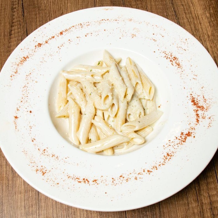 Köri Soslu Penne