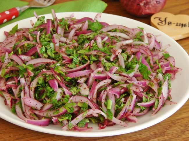 Soğan Salatası
