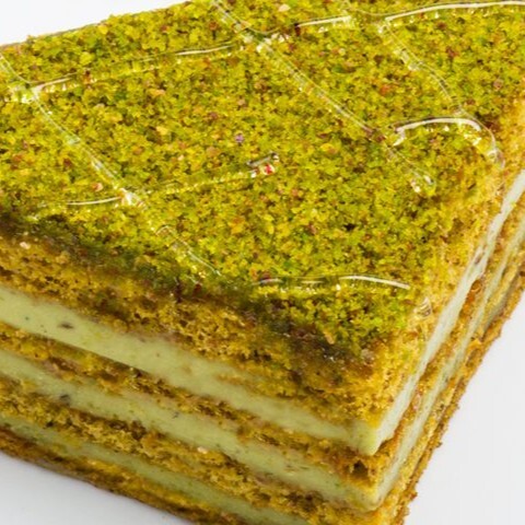 Fıstıklı Pasta