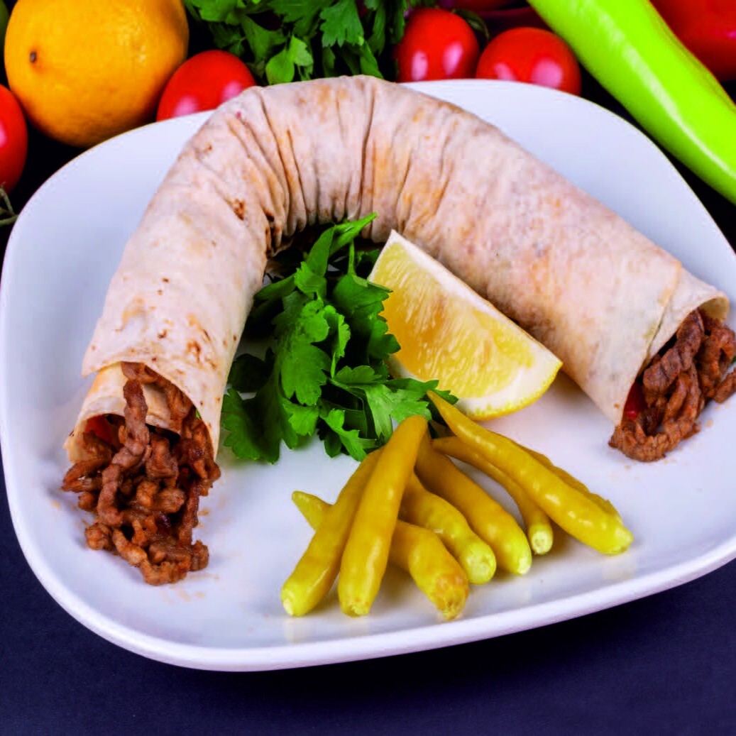 Et Kaşarlı Dürüm Tantuni