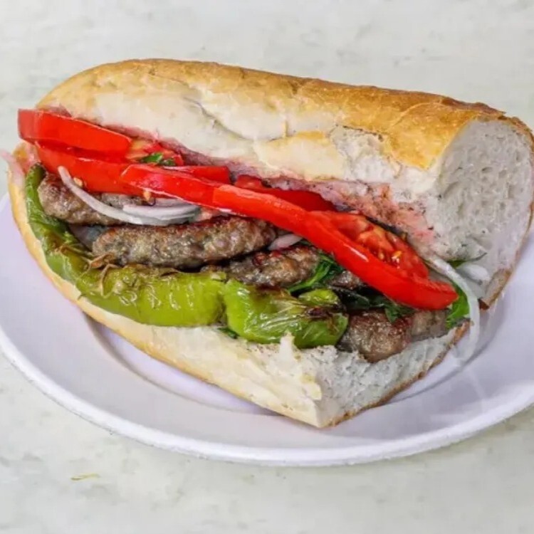 Yarım Ekmek Arası Kasap Köfte (5 adet)