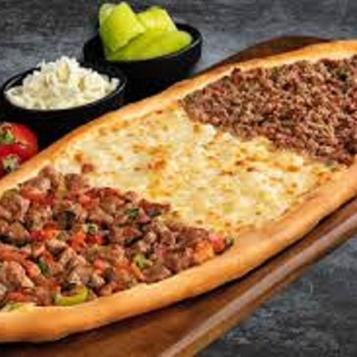 Karışık Pide