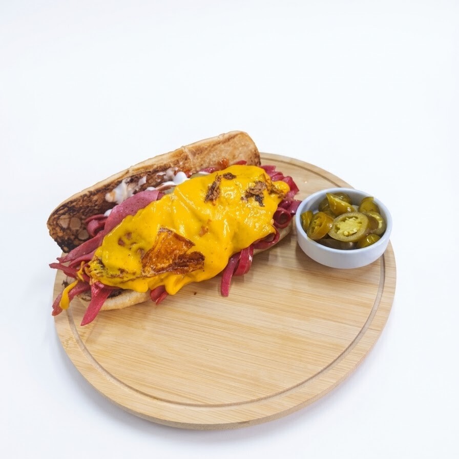 Cheddar Peynirli Karışık Sandviç