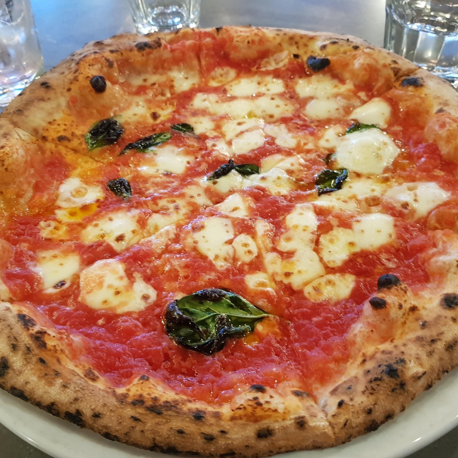 Margarita Orta Boy Pizza