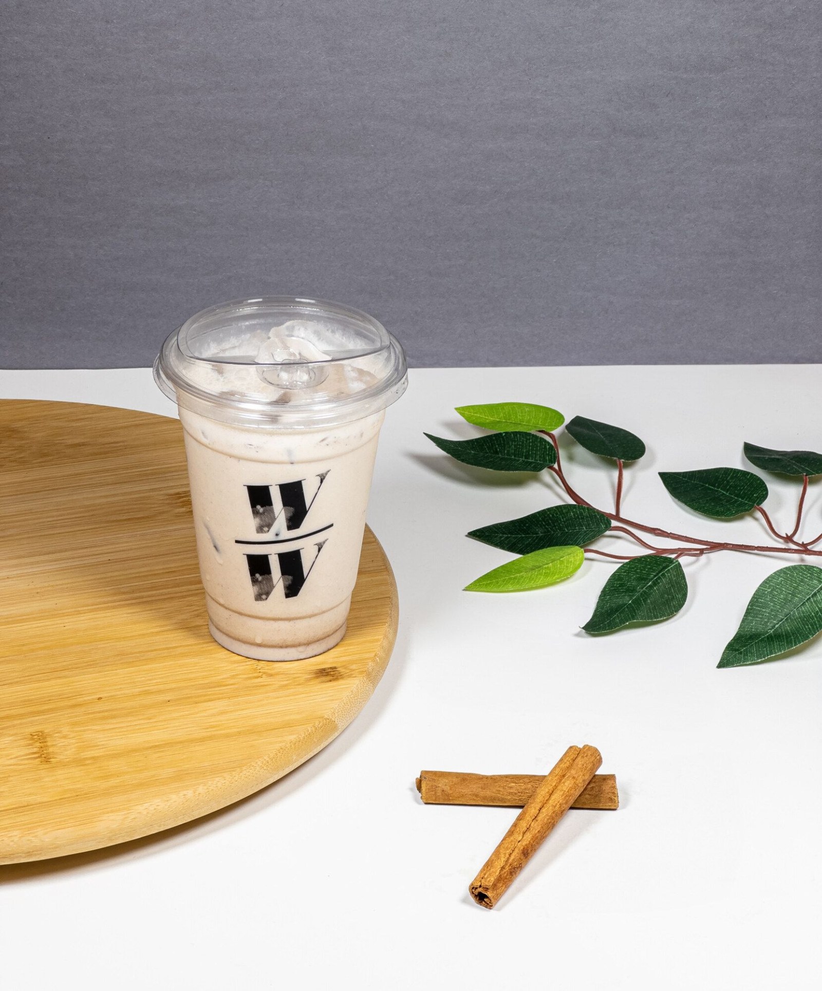 Ice Chaı Tea Latte