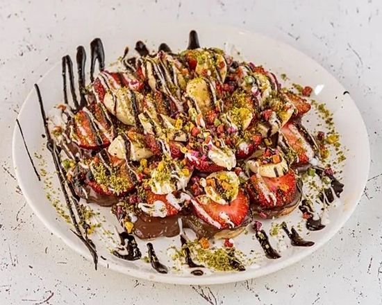 Dilimlenmiş Usta Waffle Dondurmalı
