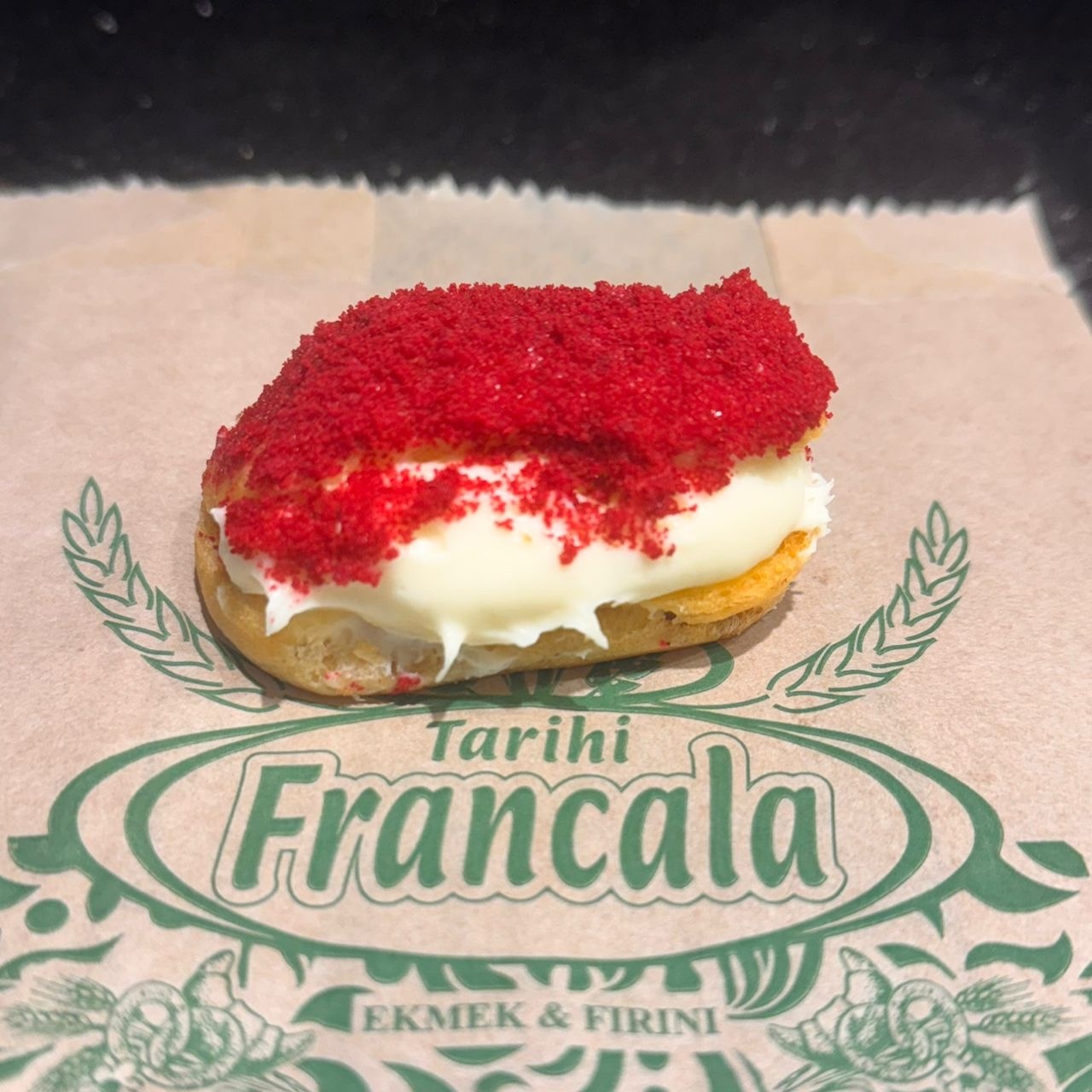 Frambuaz kekli Ekler 500 Gr