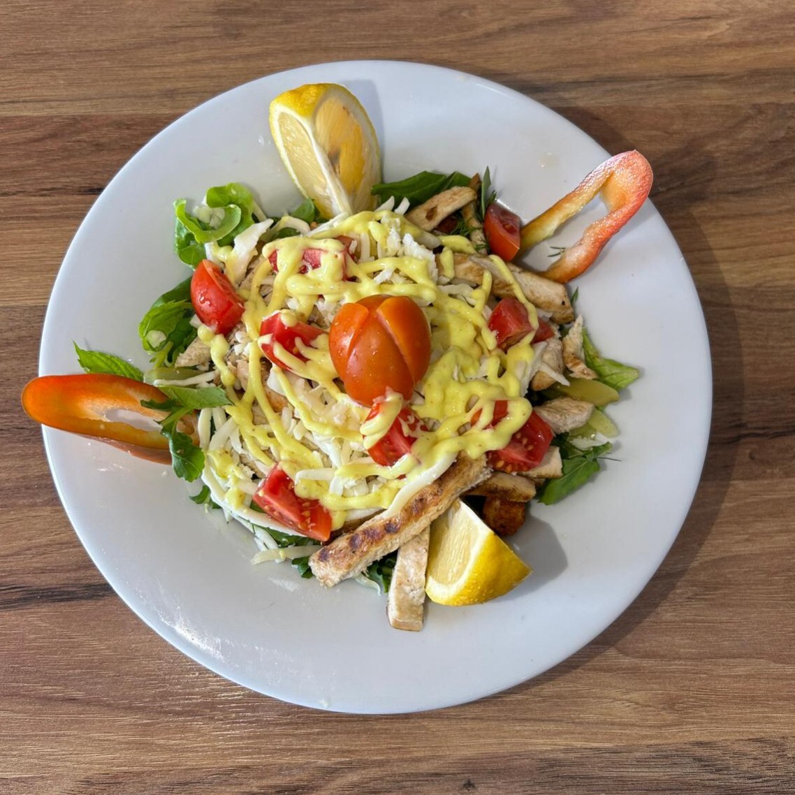 Sezar Salatası