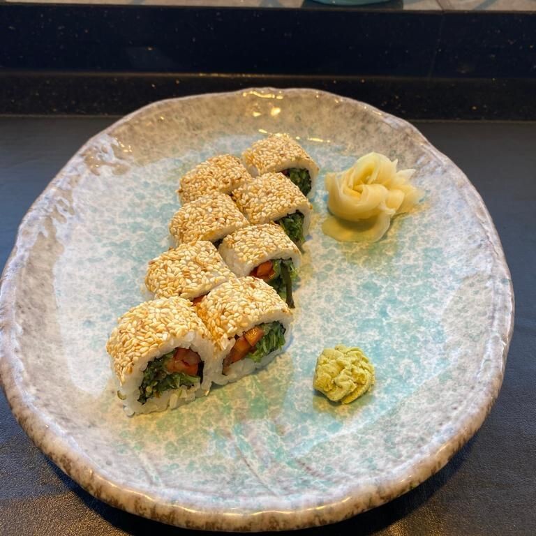 Wakame Vegan Roll (8 Pcs.)