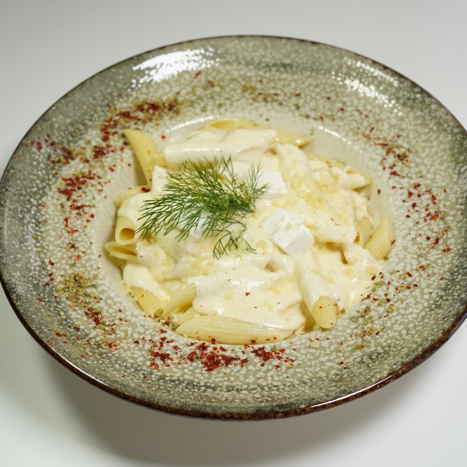 Dört Peynir Soslu Penne Rigatte