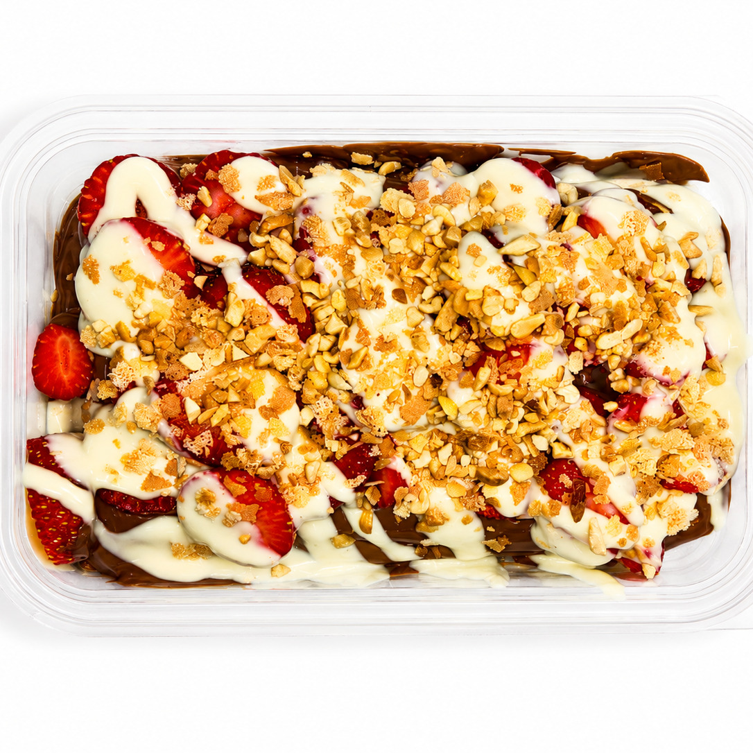 Klasik Çilekli Çıtır Waffle (Büyük Boy)