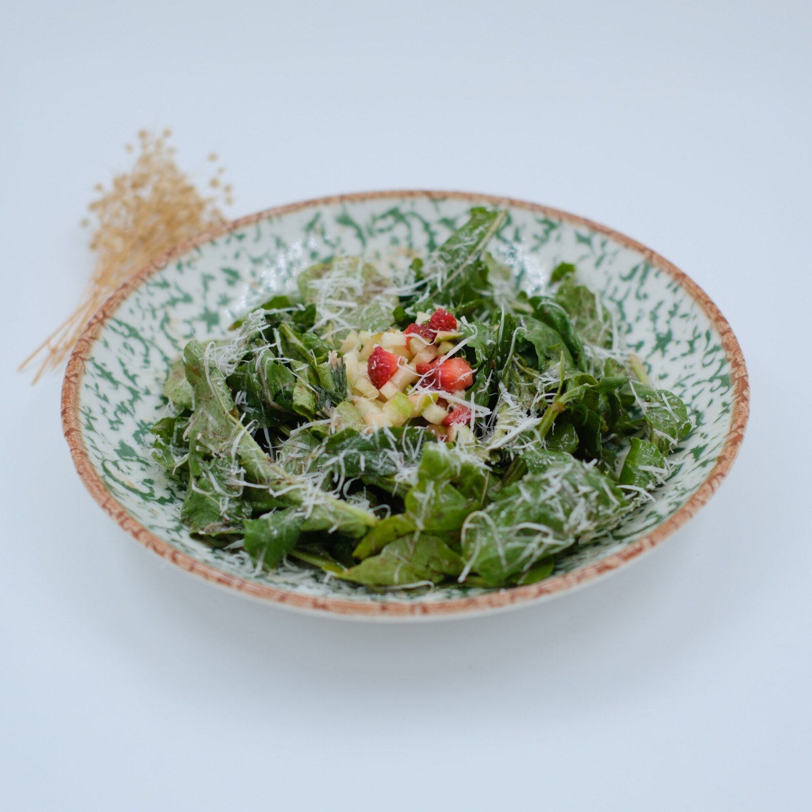 Parmesanlı Roka Salatası