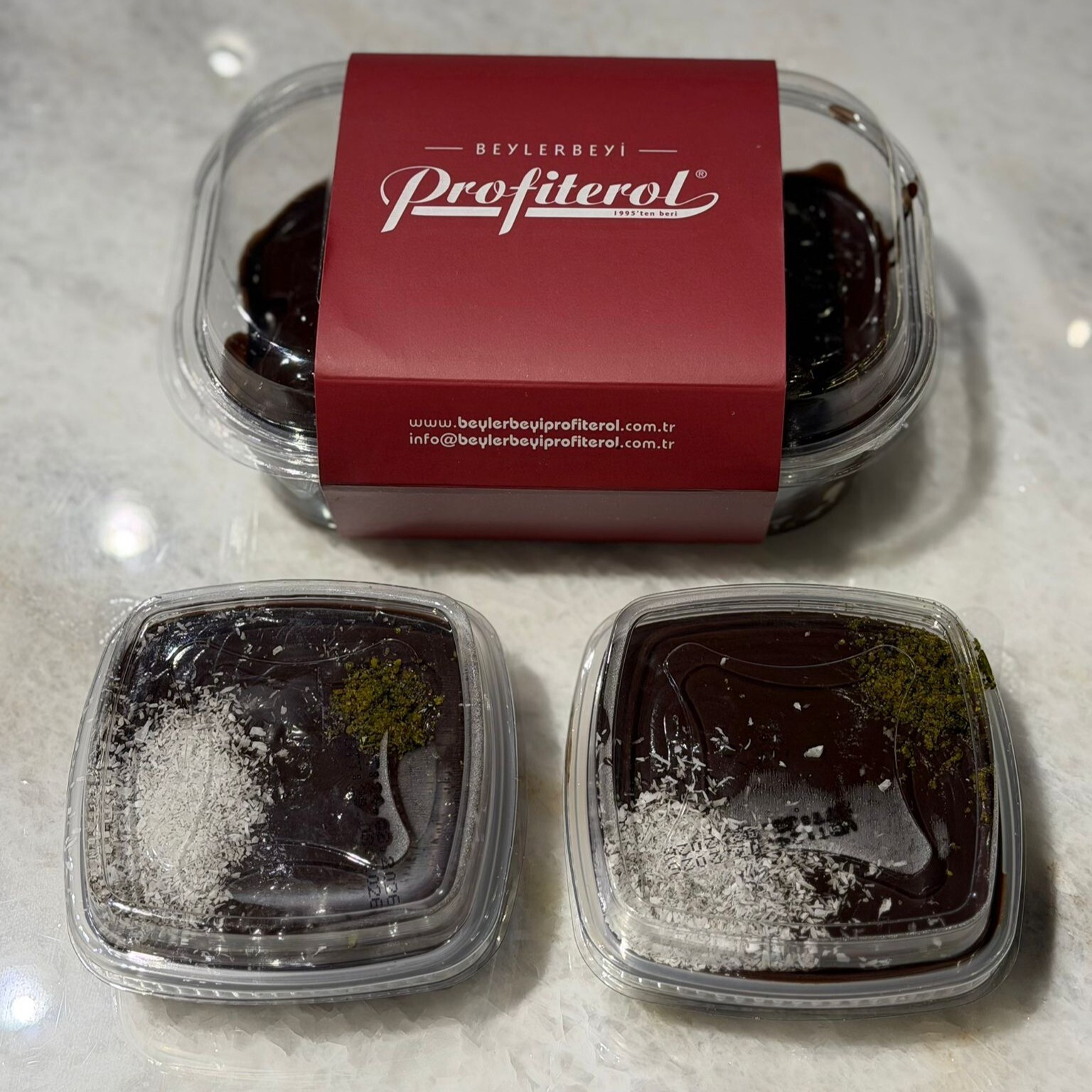 Profiterol 500 gr ve 2 Adet Supangle