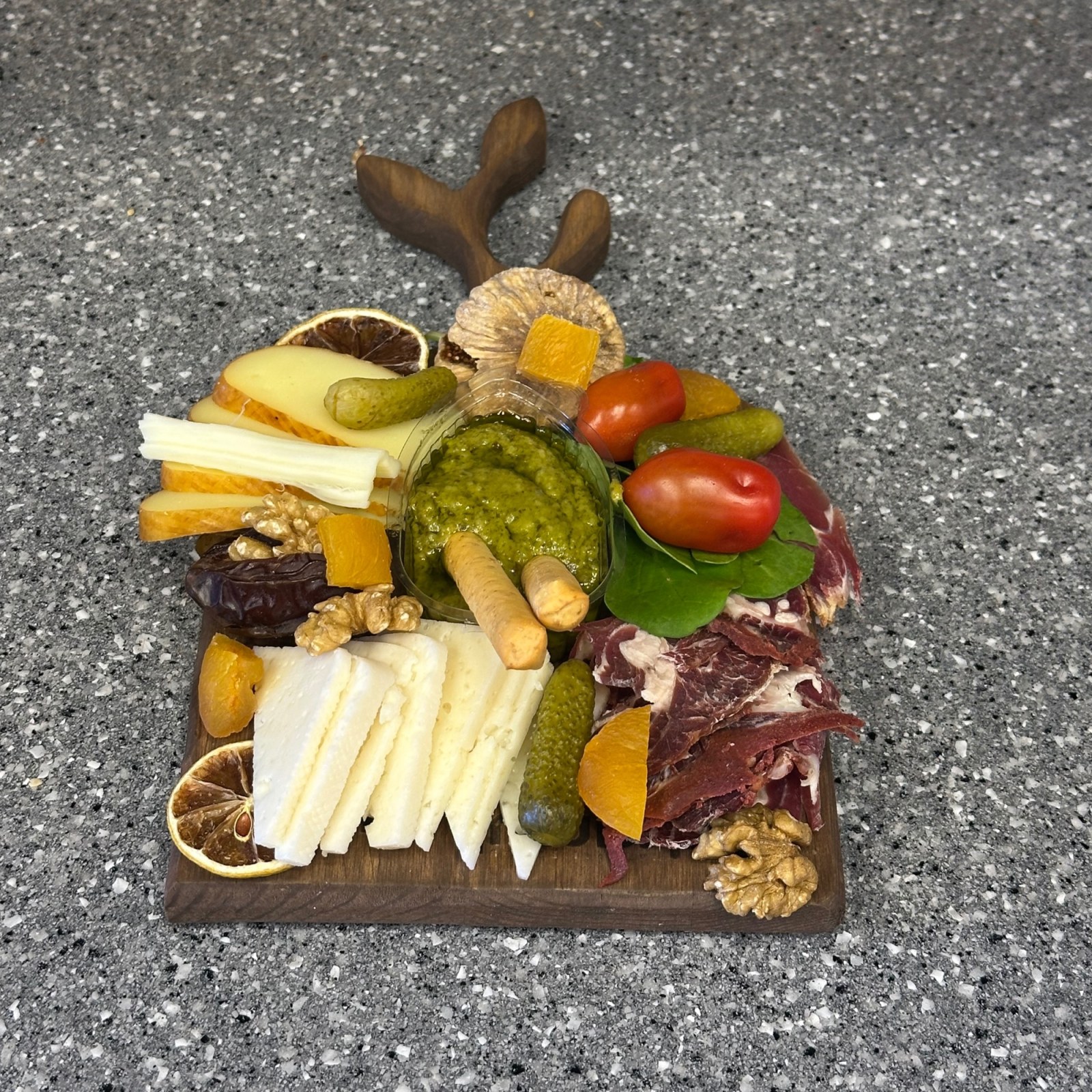 Small Şarküteri Tabağı