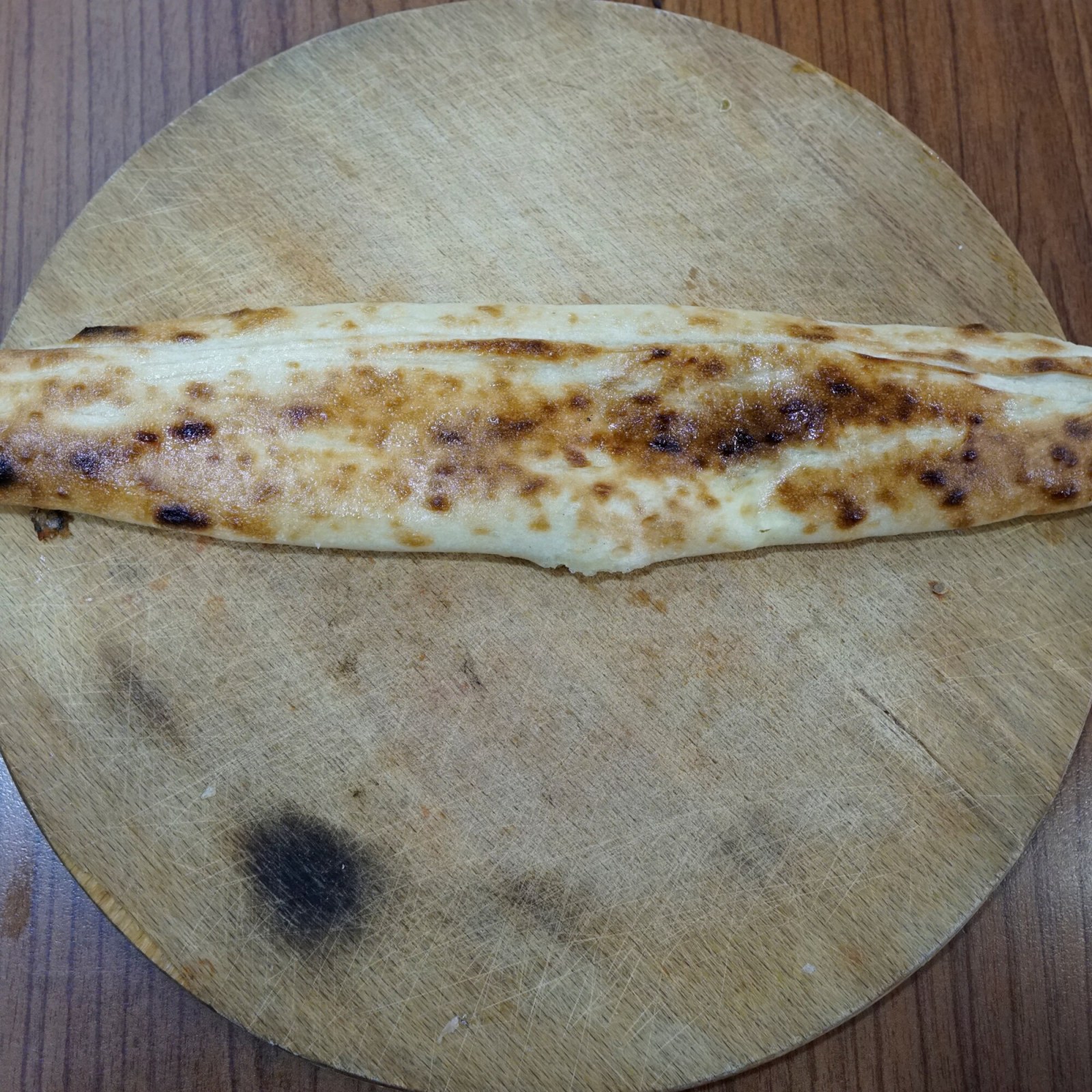 Peynirli Kır Pidesi
