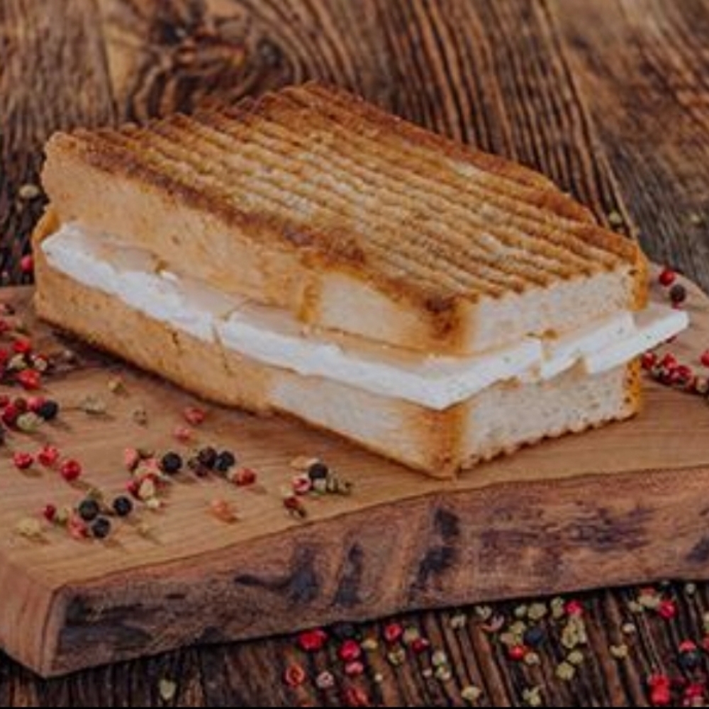 Beyaz Peynirli Tost
