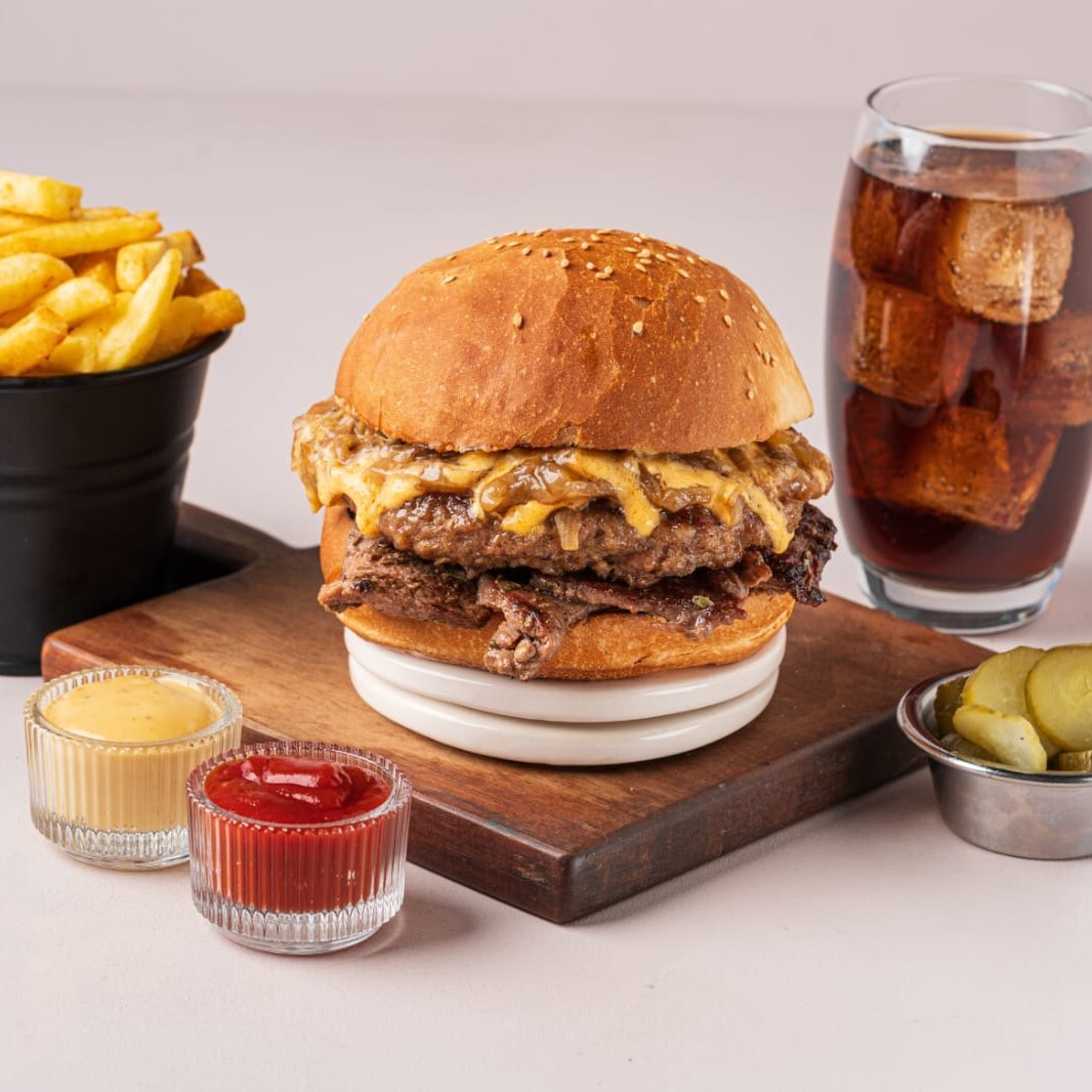 Köfteli Antrikot Burger Menü