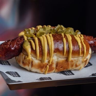 Street Hot Dog Sandviç