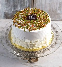 Beyaz Krokanlı Pasta (4 Kişilik)