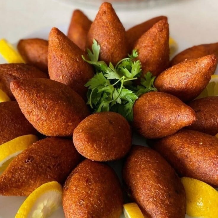 İçli Köfte 10 + 1 Lt Ayran