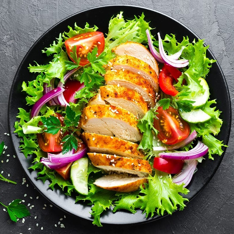 Izgara Tavuk Salata