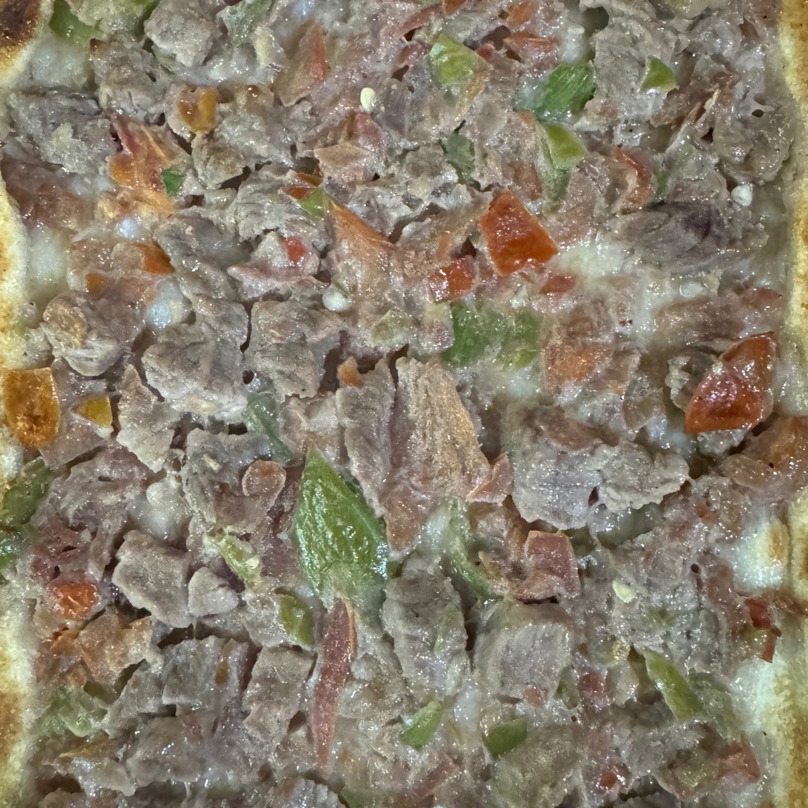 Kuşbaşılı Pide + ayran salata