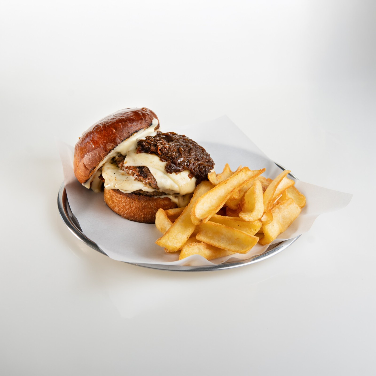 New York Black Iron Burger (Double Köfte) Menü