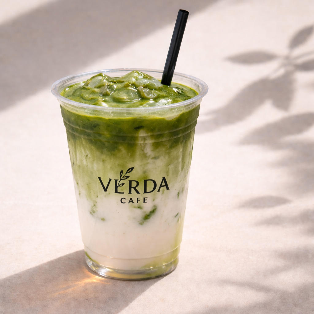 Vanilyalı Iced Matcha Latte