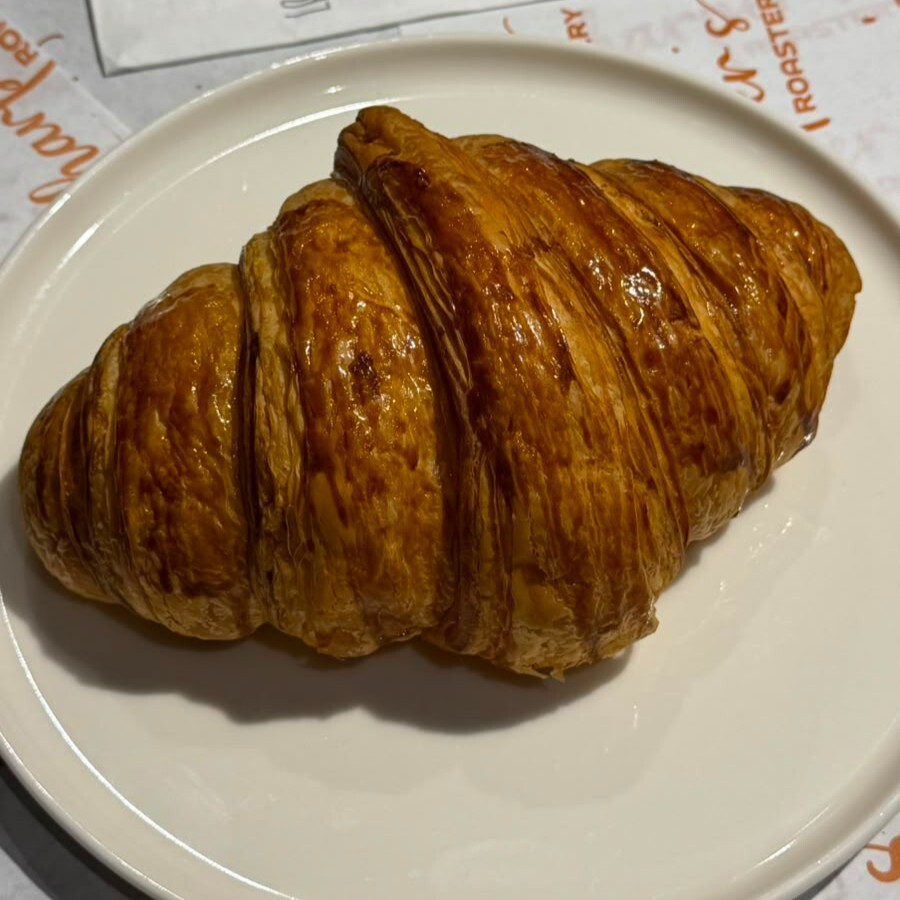 Tereyağlı Kruvasan