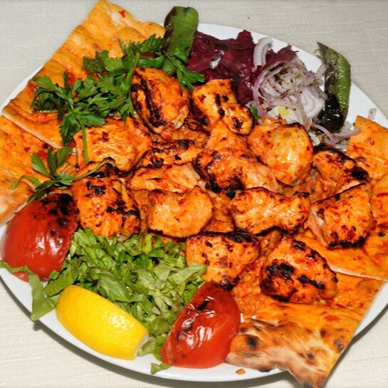 Tavuk Şiş (1 kg.)