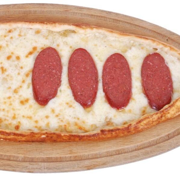 Sucuklu Pide