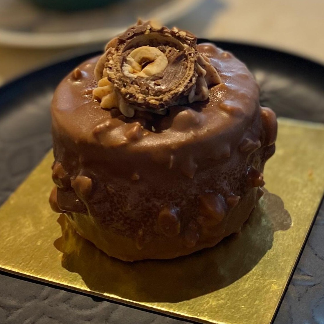 Ferrero Rocher Cake