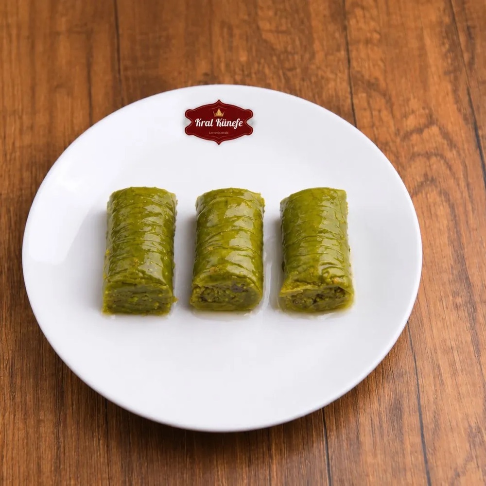Fıstık Sarması