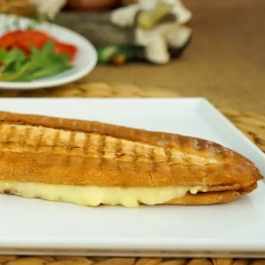 Kaşarlı Tost