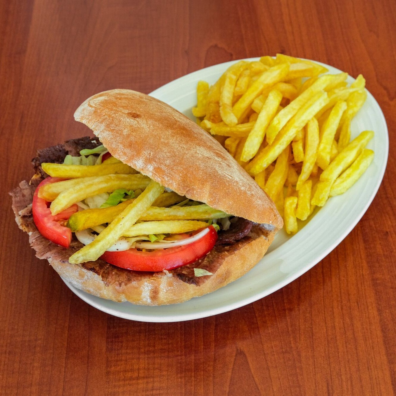 Tombik Ekmek Arası Et Döner